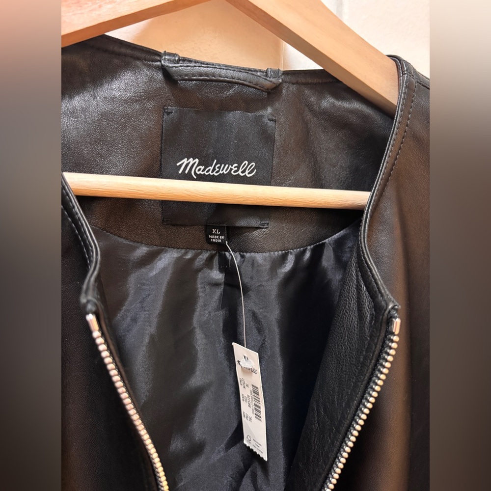 Madewell Black Cropped Leather Bomber Jacket - Picture 7 of 8